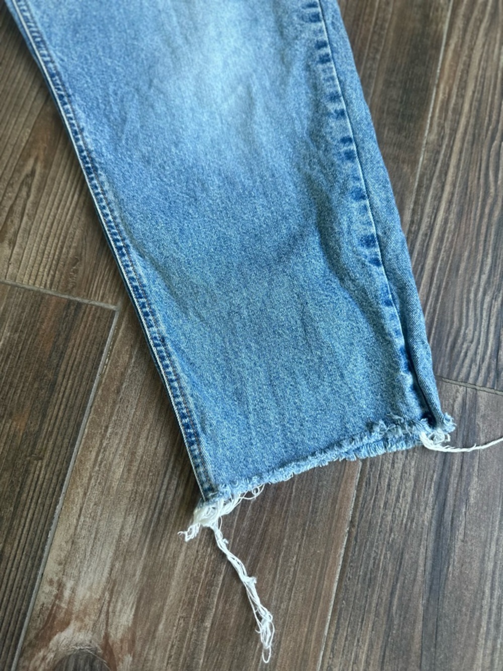 ASOS Light Blue Cropped Ankle Straight leg Denim Jeans - Picture 9 of 12